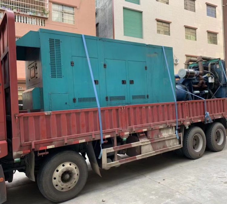 解放如何在不同负载率下确保 400KW 柴油发电机组的正常运行？